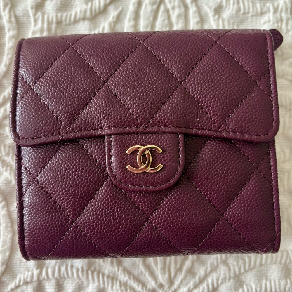 Chanel Plum Quilted Wallet - Picture 4 of 8
